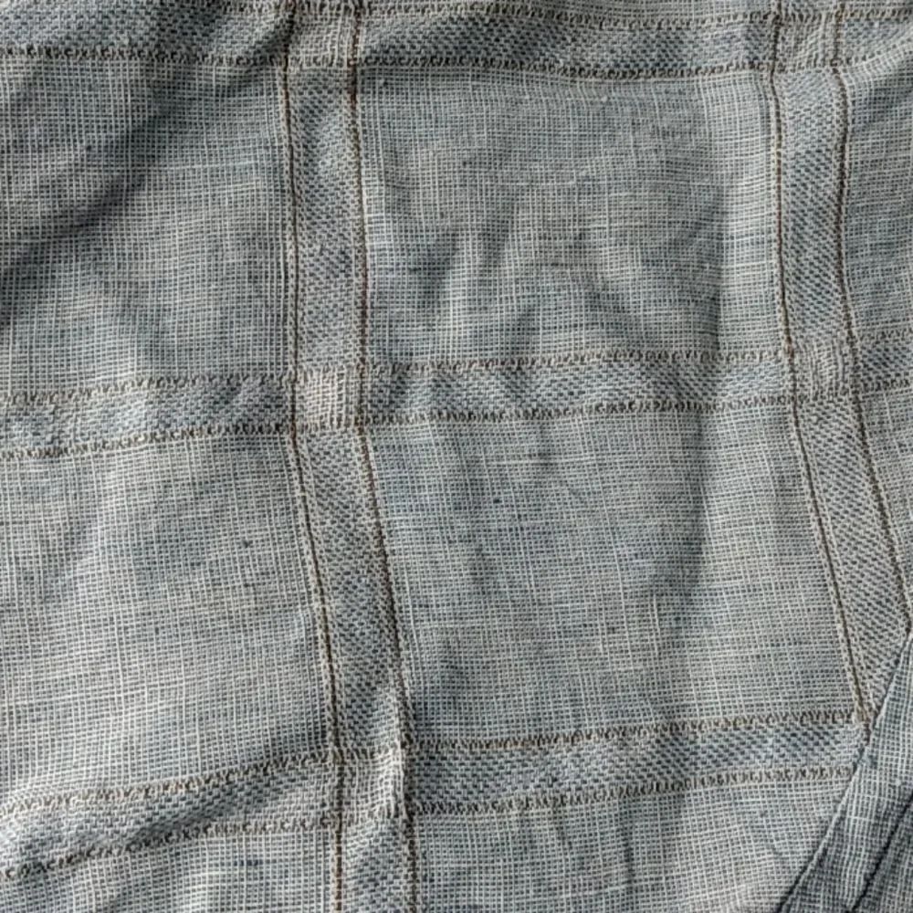 Shirt - Picture 3 of 6